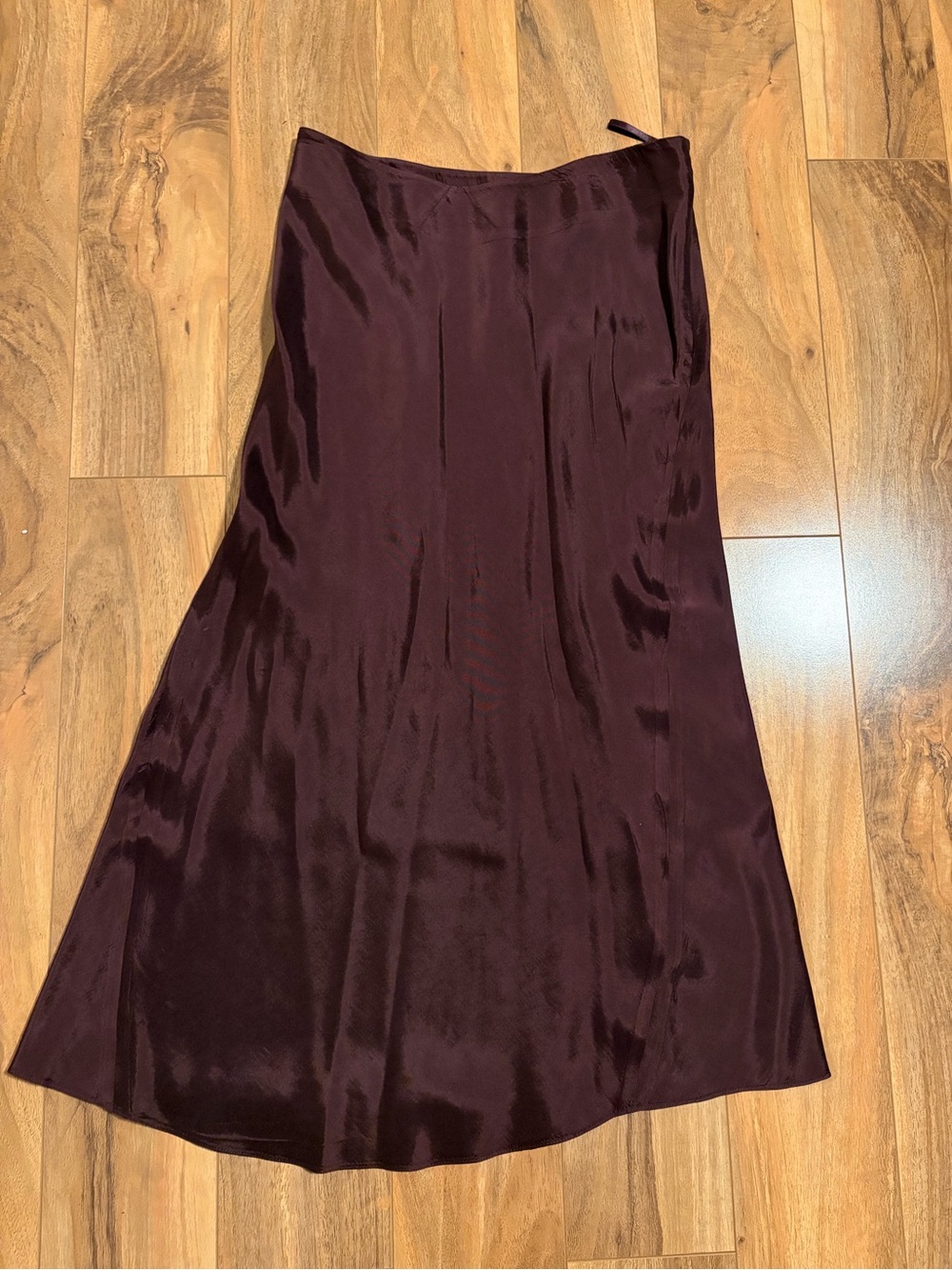 Emanuel Ungaro Plum Satin Midi Slip Skirt - Picture 2 of 3